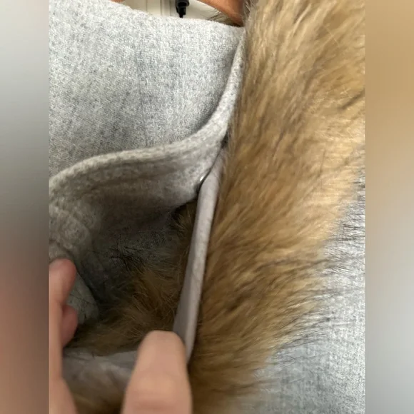 Jcrew Stadium Nello Gori Coat with faux fur hood - Picture 9 of 12